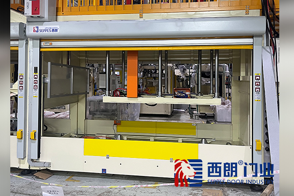 南通某工廠安裝的防護(hù)安全門